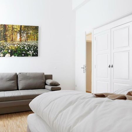 Sc 02 By Rockchair Apartments L Superhost Status L 4 Bedrooms Boxspringbeds 2 Bathrooms Balcony Elevator - Cozy Family & Business Flair Welcomes You! Berlin Exterior photo