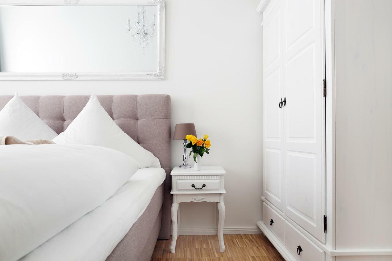 Sc 02 By Rockchair Apartments L Superhost Status L 4 Bedrooms Boxspringbeds 2 Bathrooms Balcony Elevator - Cozy Family & Business Flair Welcomes You! Berlin Exterior photo