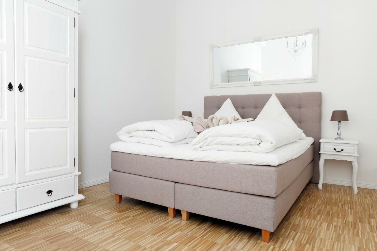Sc 02 By Rockchair Apartments L Superhost Status L 4 Bedrooms Boxspringbeds 2 Bathrooms Balcony Elevator - Cozy Family & Business Flair Welcomes You! Berlin Exterior photo